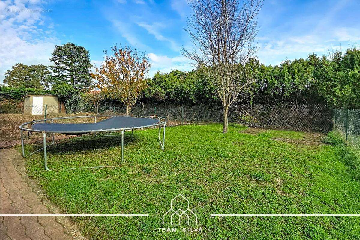 Appartement à TERNAY