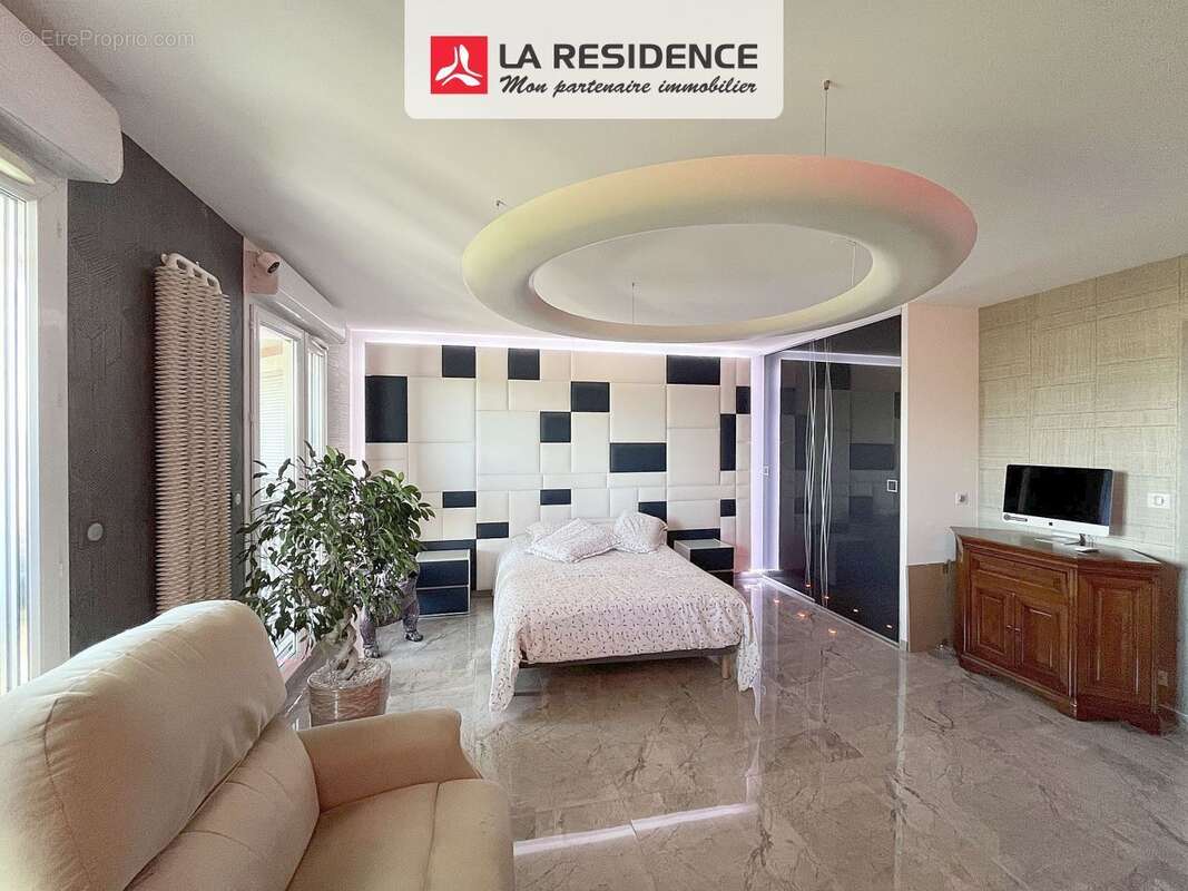 Appartement à SAINT-OUEN-L'AUMONE