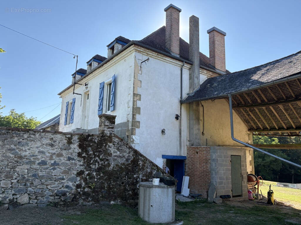 Maison à SAINT-JULIEN-LE-VENDOMOIS