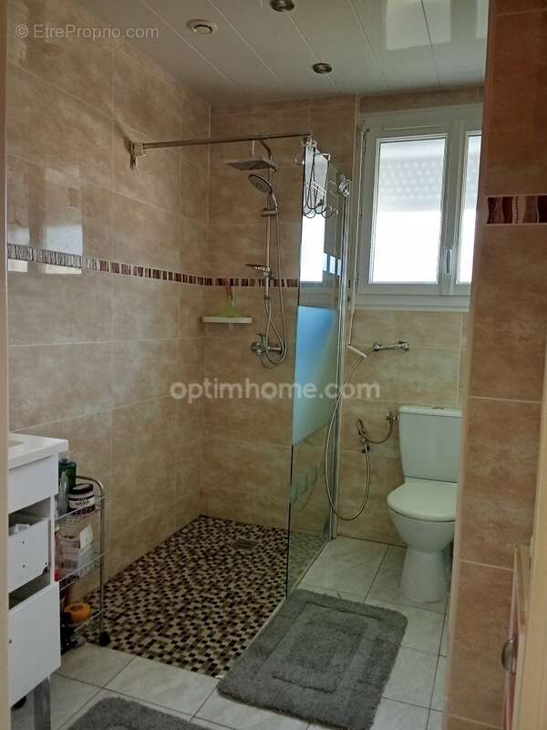 Maison à CHALETTE-SUR-LOING