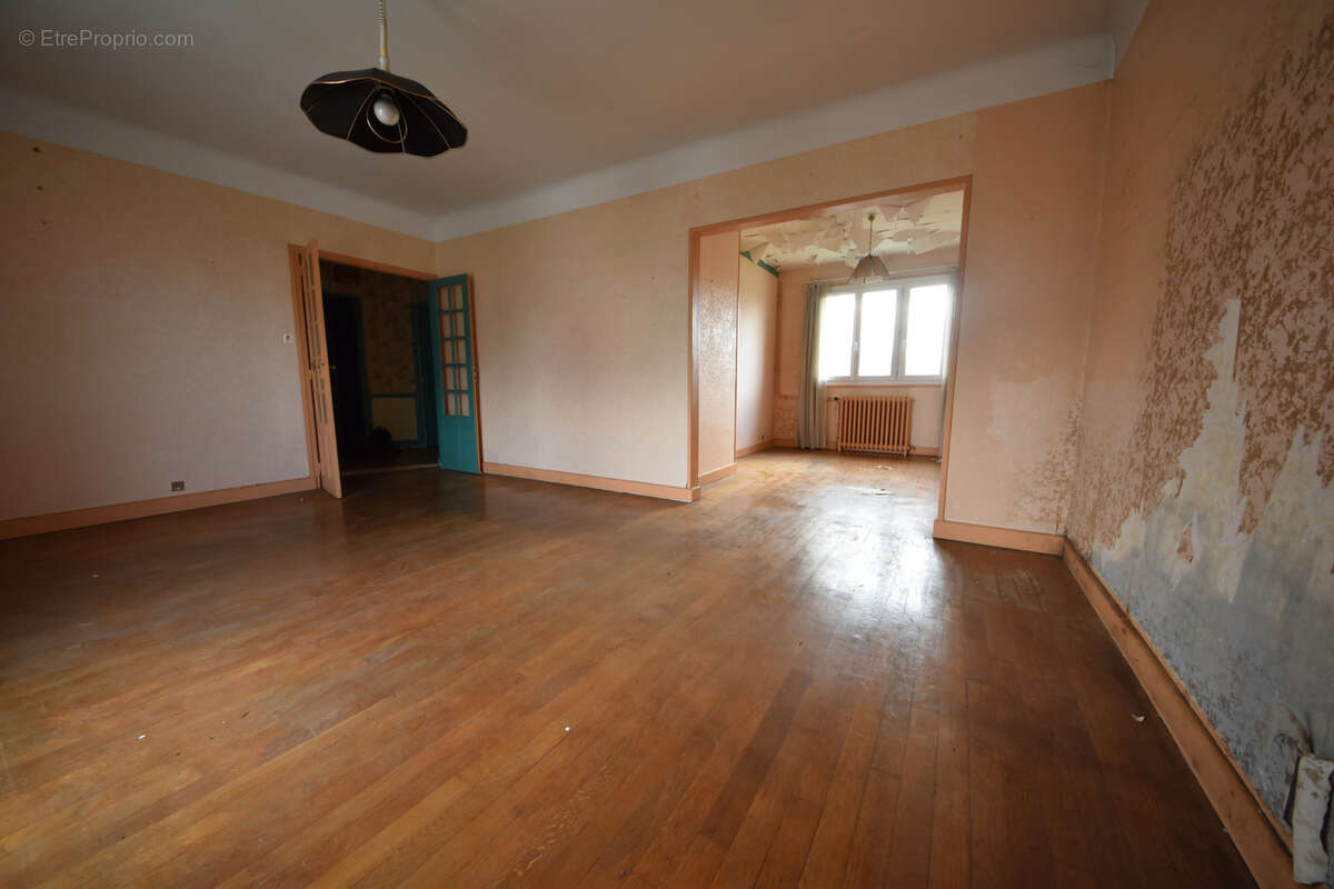 Maison à BRIVE-LA-GAILLARDE