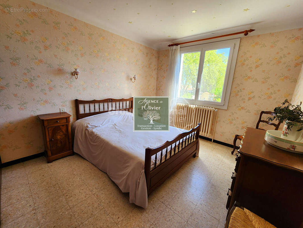 Villa. saint-martin-de-crau - photo 7