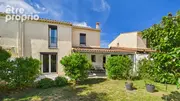 Maison à LE PONTET