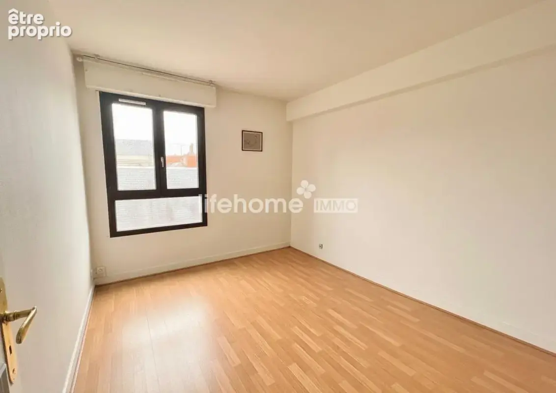 Appartement 3 pièces 99 m² à vendre à Chateauroux (36000) - photo 3