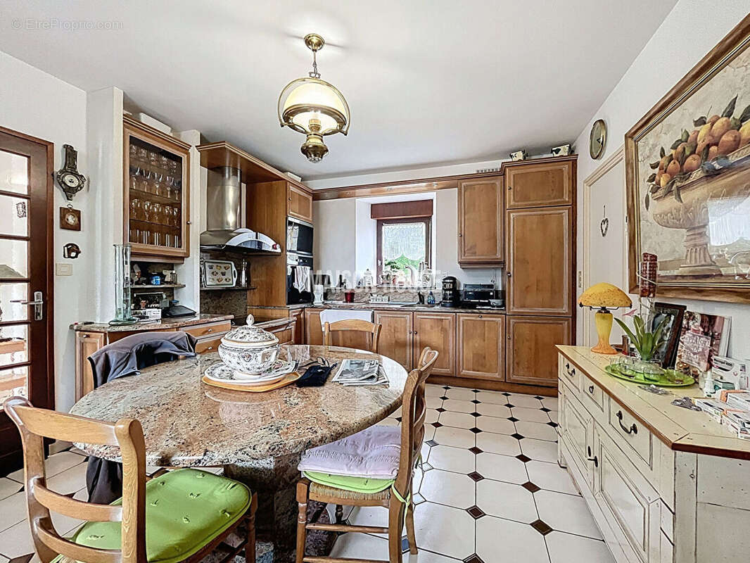 Ensemble immobilier - Piscine - TONQUEDEC - photo 8