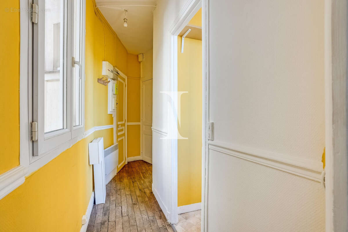 Appartement à PARIS-20E