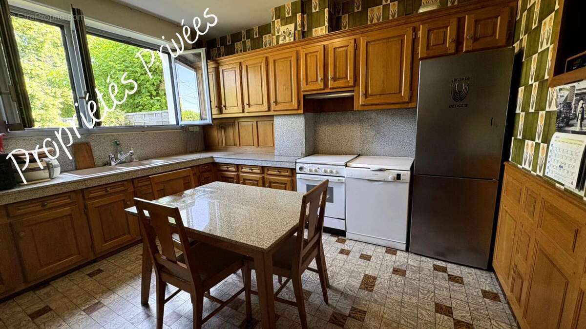 Maison La Chaussee Saint Victor 7 pièce(s) 80 m2 - photo 3