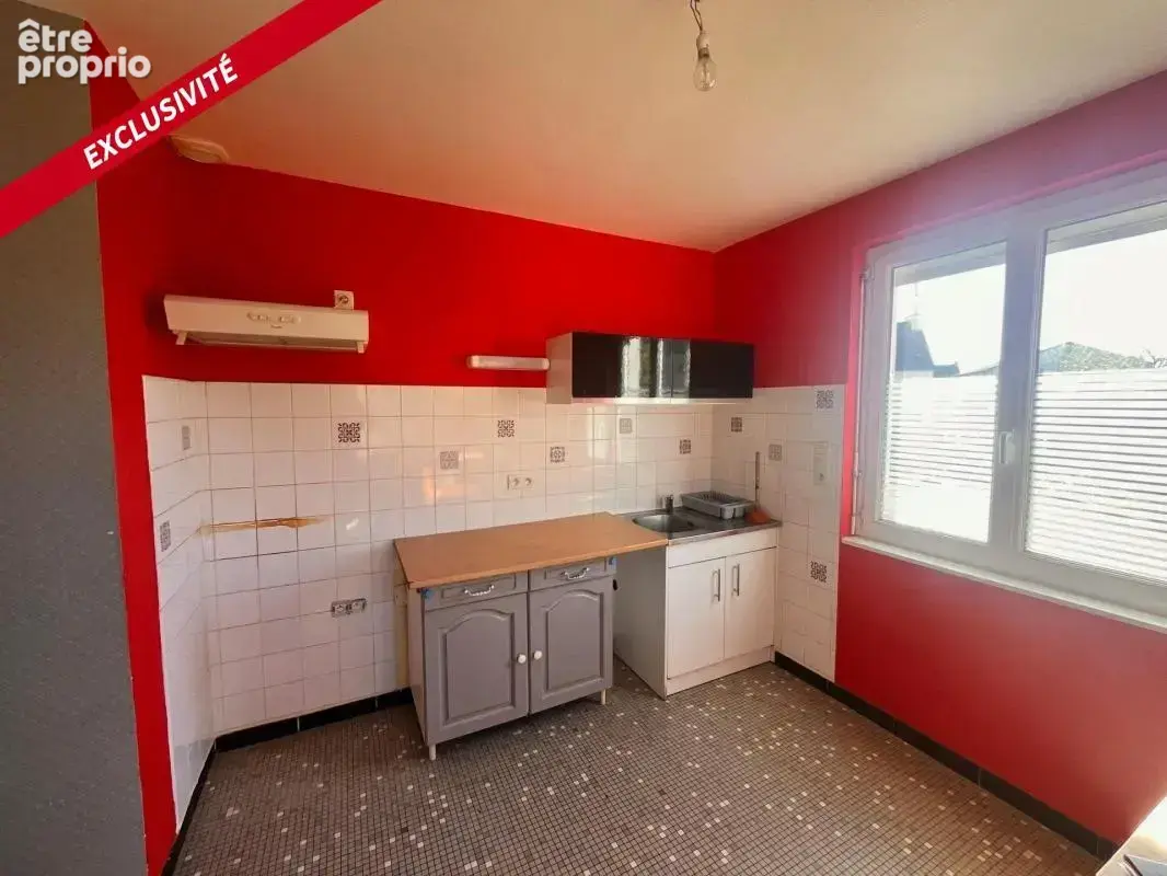 Maison de famille : installez-vous au coeur du bourg ! - photo 5