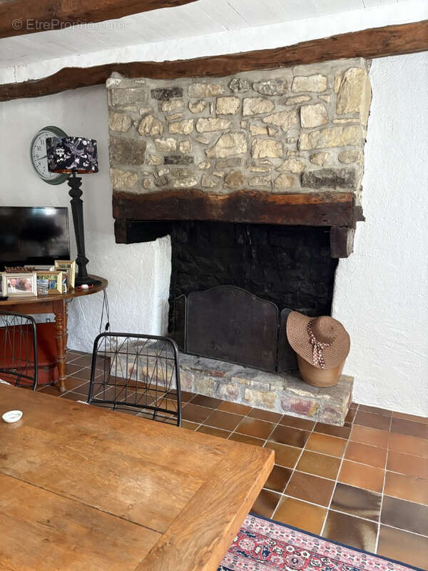 Ensemble immobilier d'exception   2 gîtes avec excellente rentabilité et une magnifique longère en pierre   Pr - photo 14