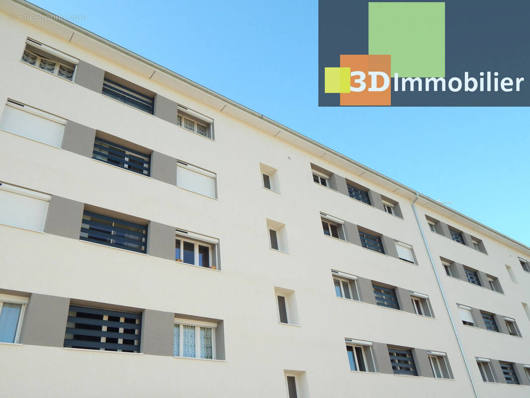 Photo 1 - Appartement à LONS-LE-SAUNIER