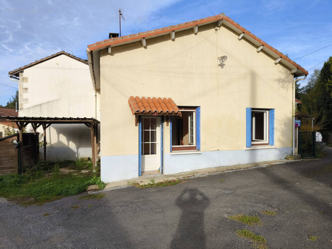 Maison à ROUMAZIERES-LOUBERT
