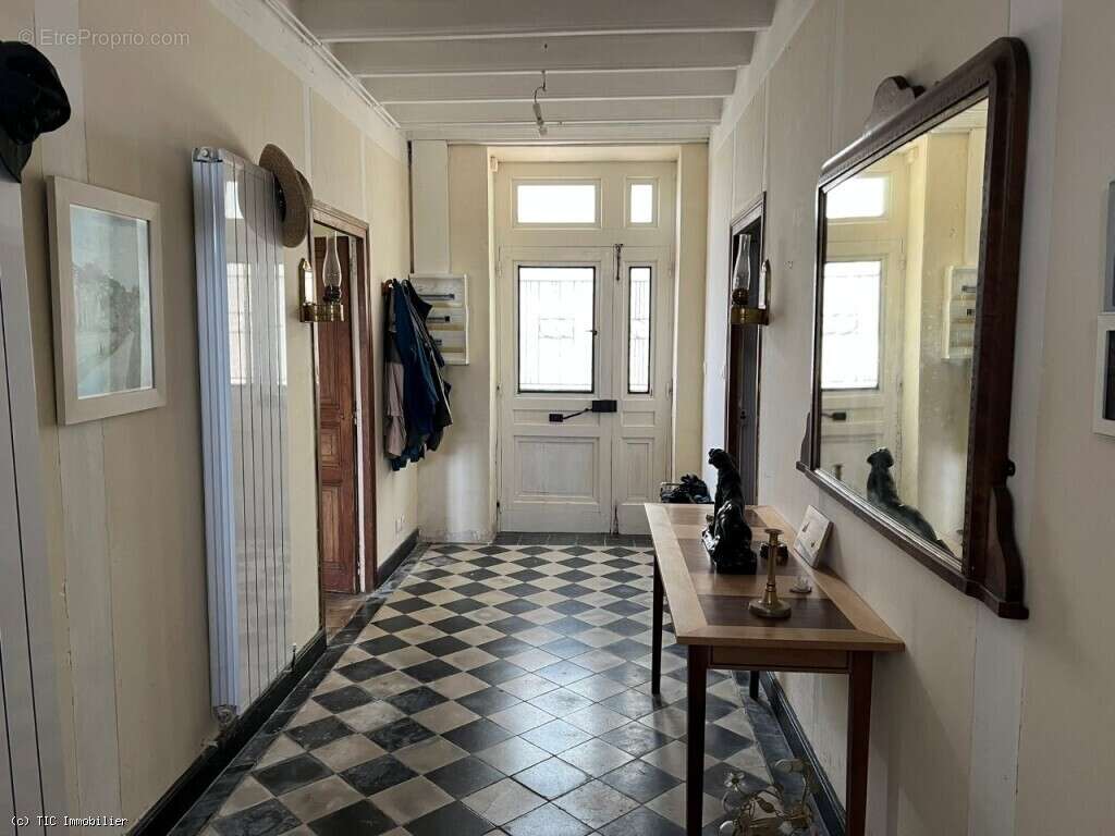 Maison à RUFFEC