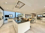 Maison à VIUZ-EN-SALLAZ