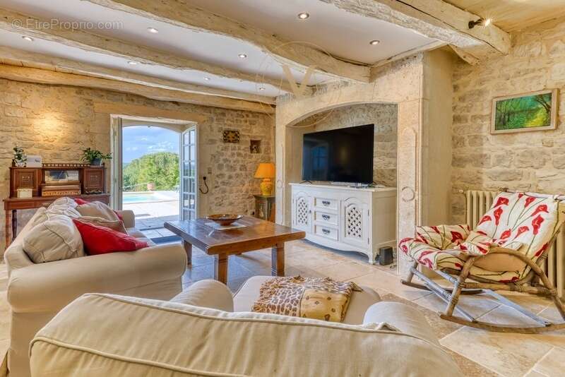 Maison à MONTAYRAL
