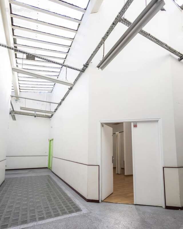 Commerce à SAINT-FONS