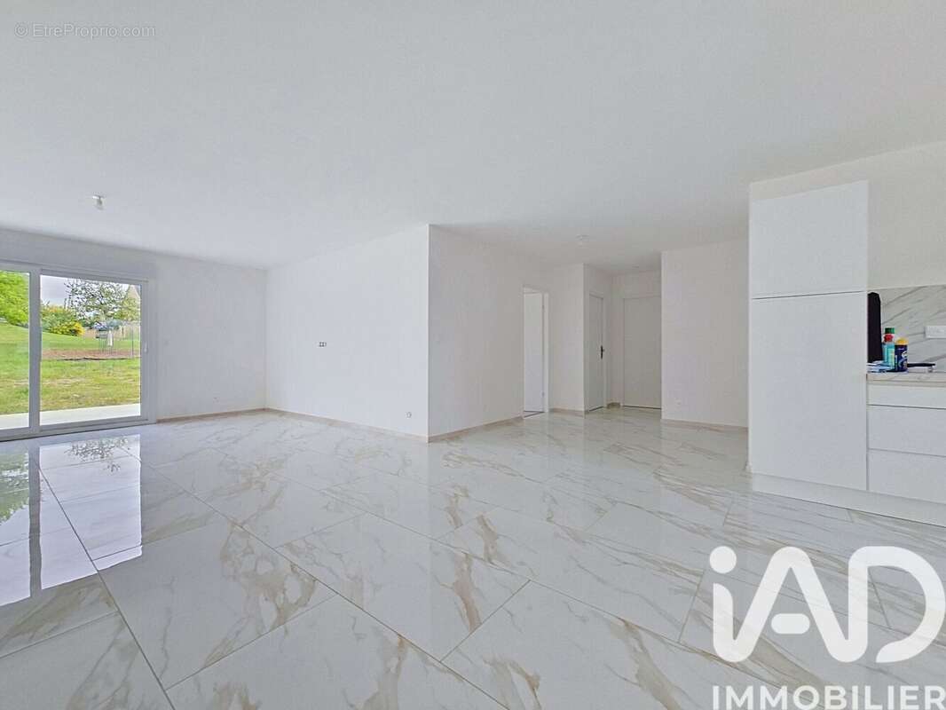 Maison 102 m² à Amagne  - photo 5