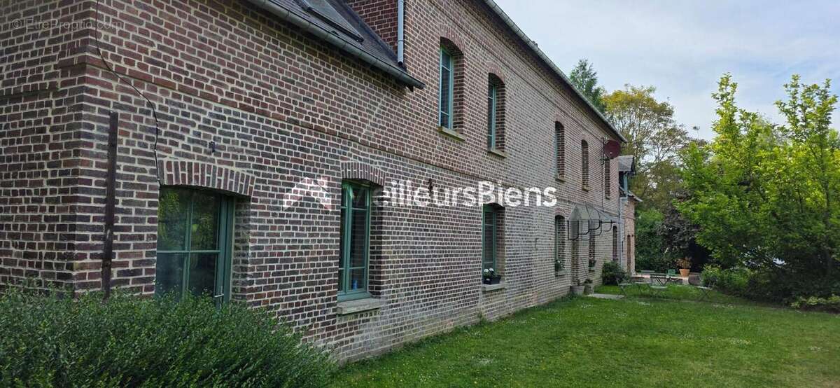 Maison à SAINT-VICTOR-L'ABBAYE