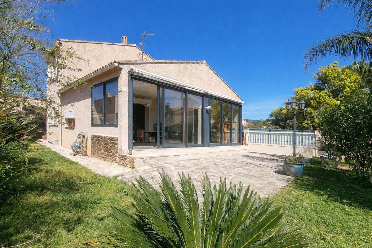 Maison à LA LONDE-LES-MAURES