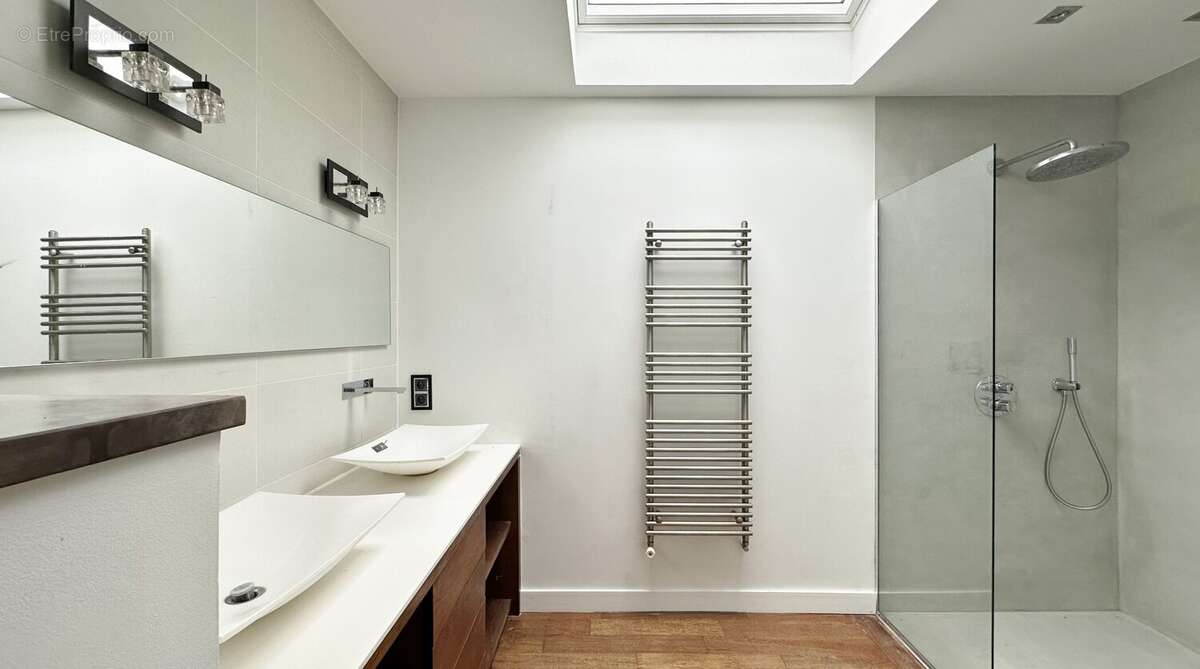 Villa d'architecte de type t5 de 136 m2 avec piscine - photo 15