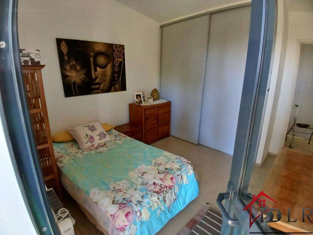 A vendre Charmante villa F4/5 de 133 m2 sur terrain arboré d - photo 8