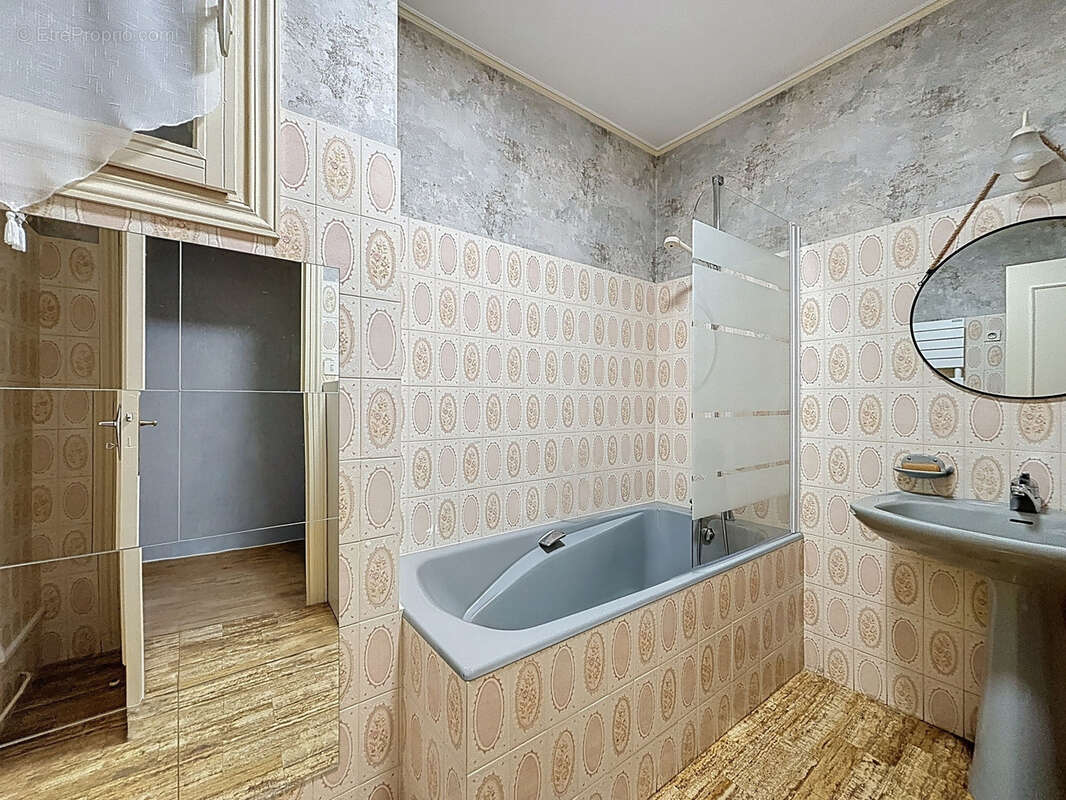 Maison à CERISY-LA-FORET