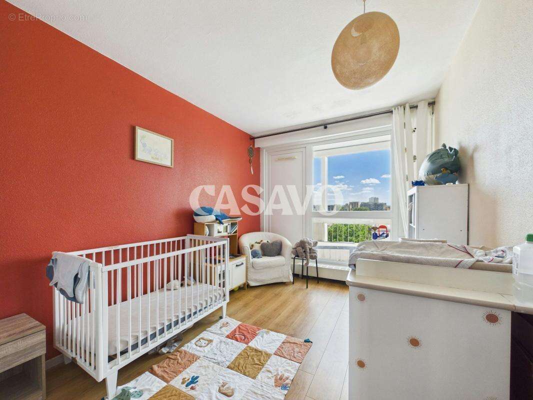 Vente Appartement 4 pièces de 77m² - 69100 Villeurbanne - photo 8