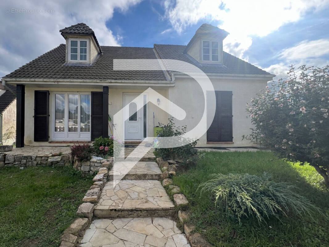 Maison à SAINT-PATHUS