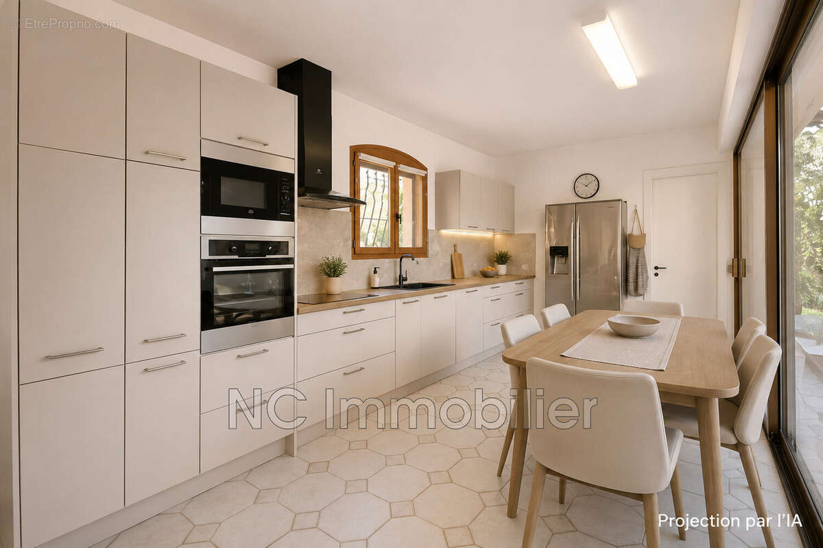 Maison à ANTIBES