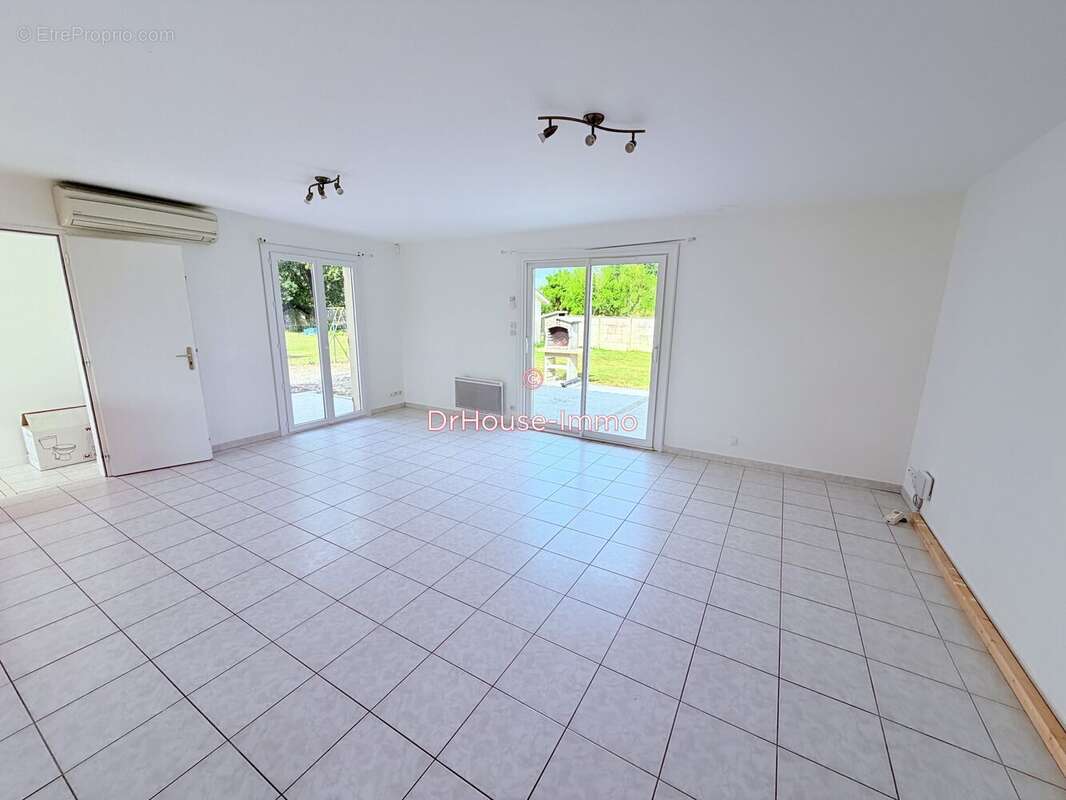 Maison 93 m² à Vertheuil  - photo 4