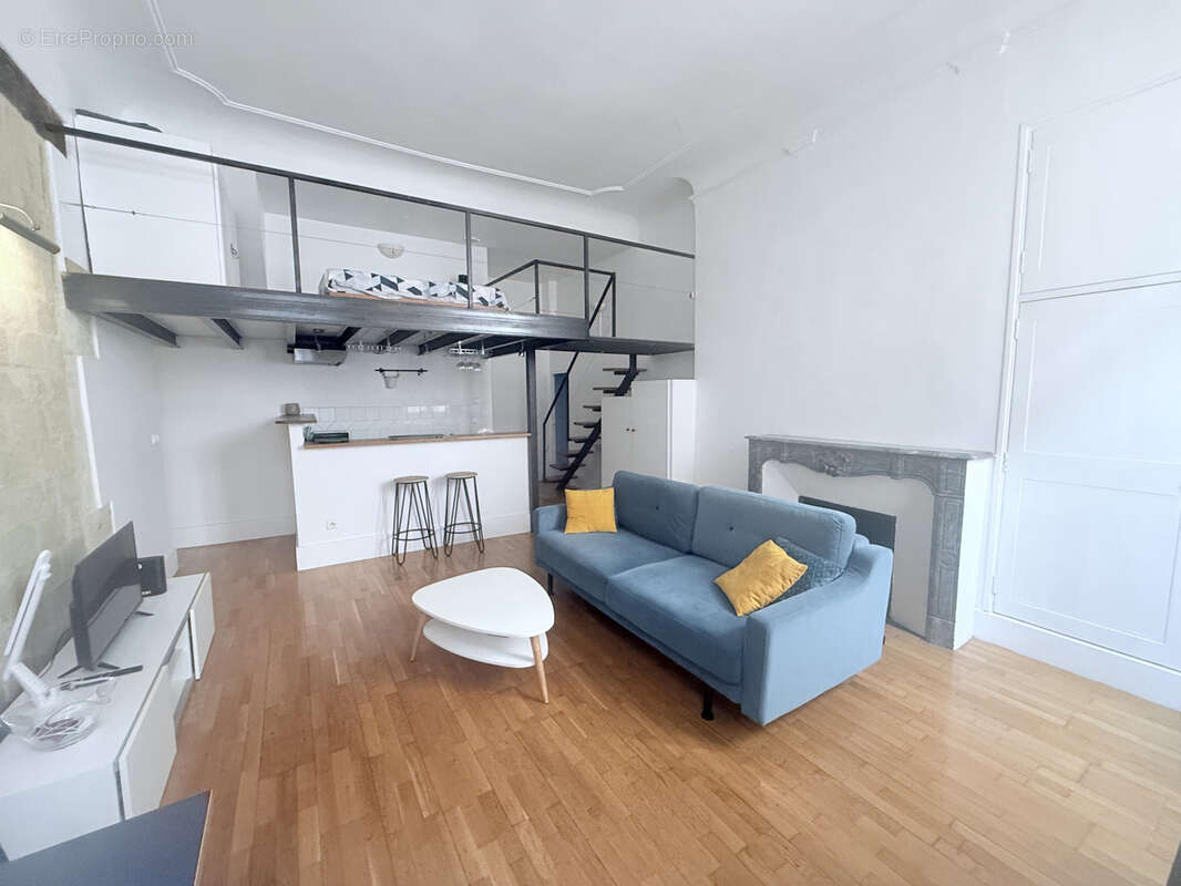 À VENDRE   Charmant studio entièrement rénové avec mezzanine, Place du Marché aux Fleurs à Montpellier - photo 11