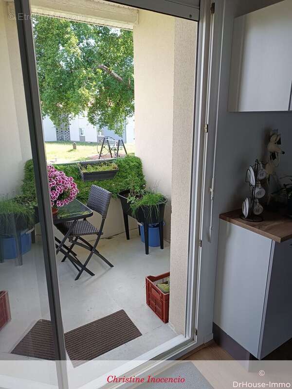 Appartement à COUTRAS