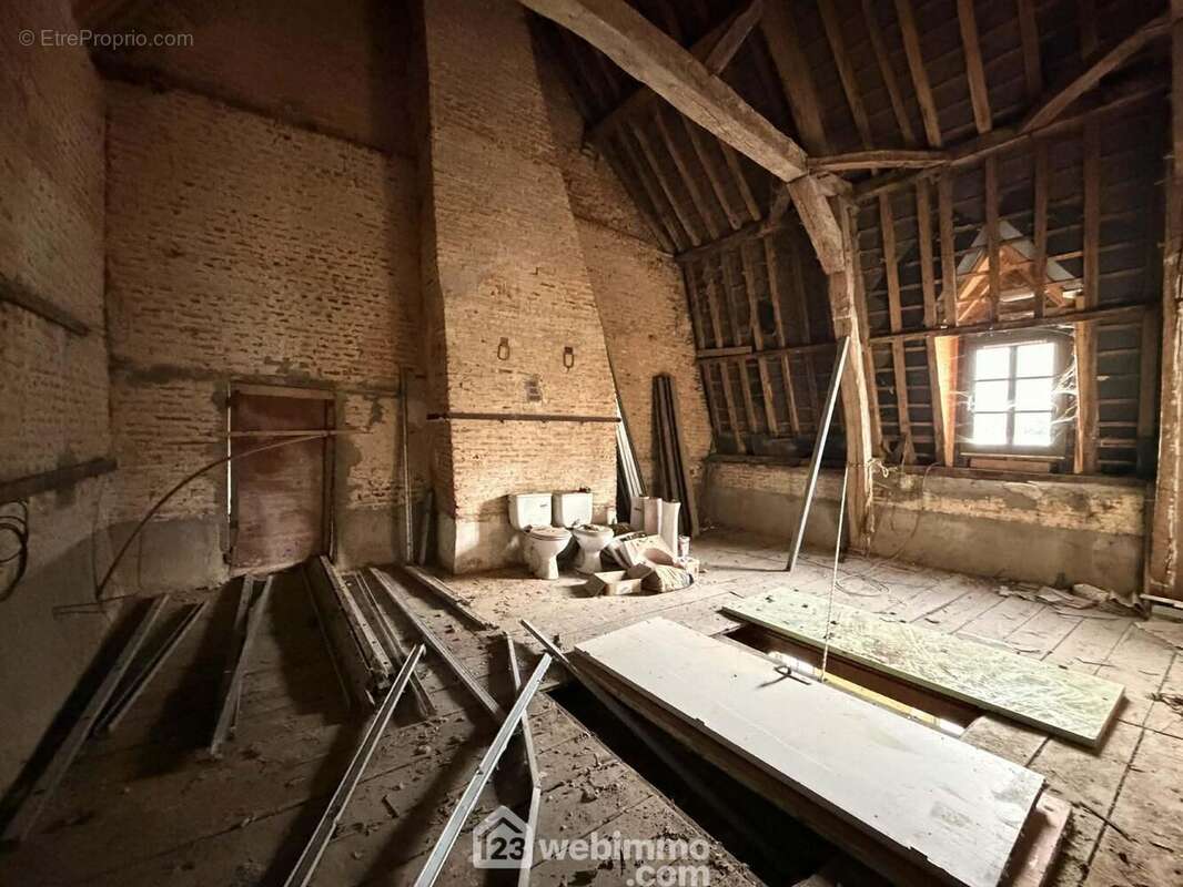 Une atmosphère unique qui invite à se projeter avec ... - Appartement à MARLE