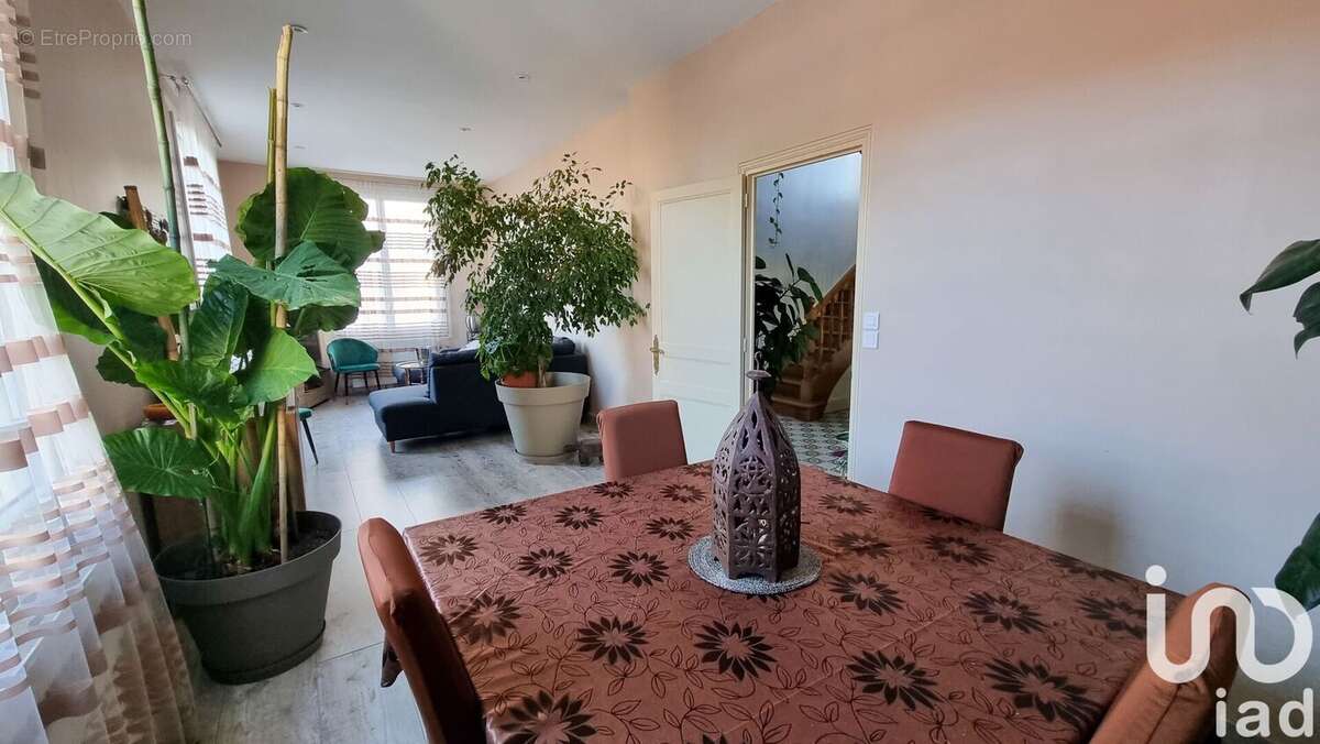 Photo 2 - Maison à CASTELSARRASIN