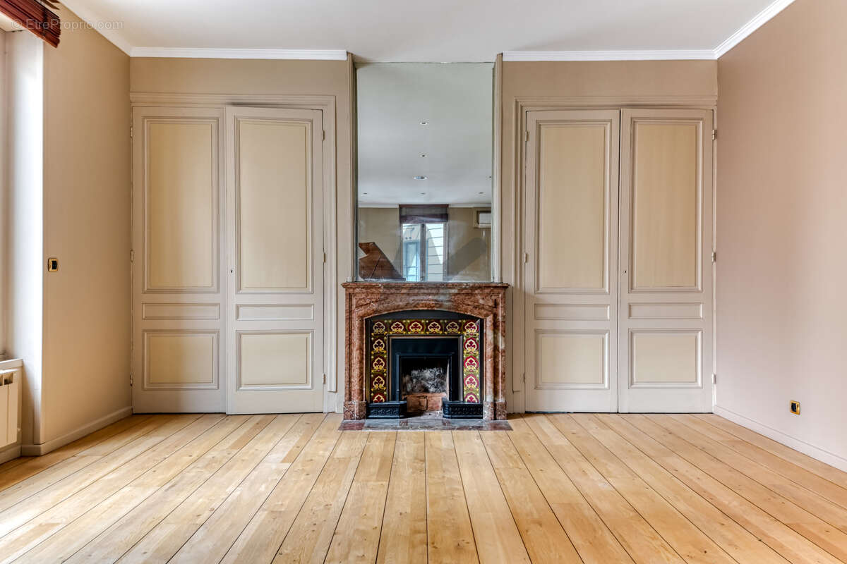 Appartement à LYON-7E