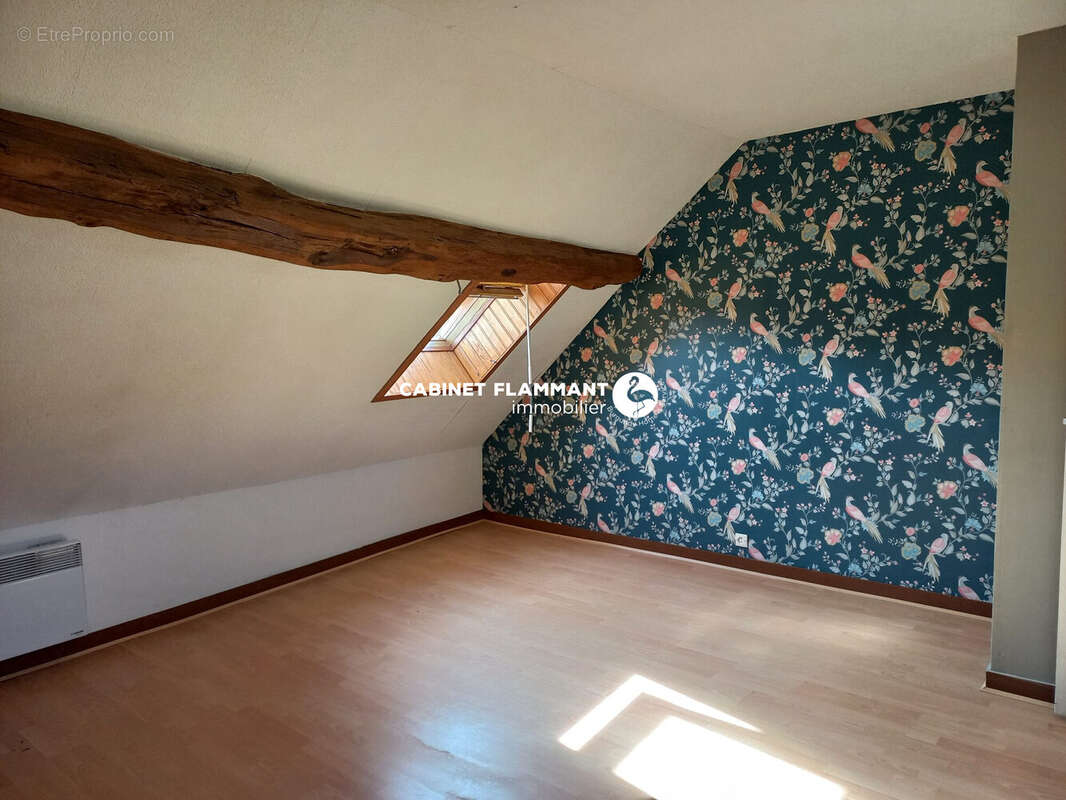 Maison à BAIGNEUX-LES-JUIFS