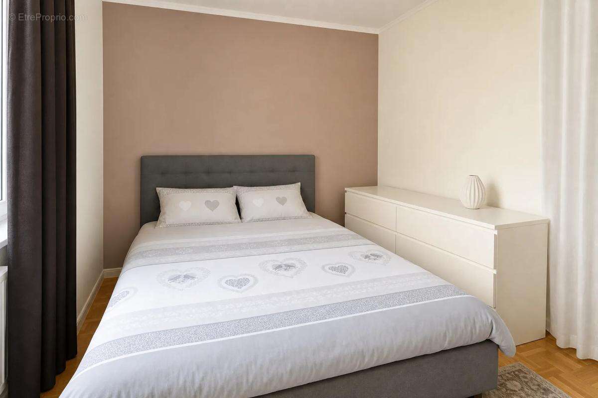 Appartement T3 - 73 m2 - Corbeil-Essonnes - photo 4