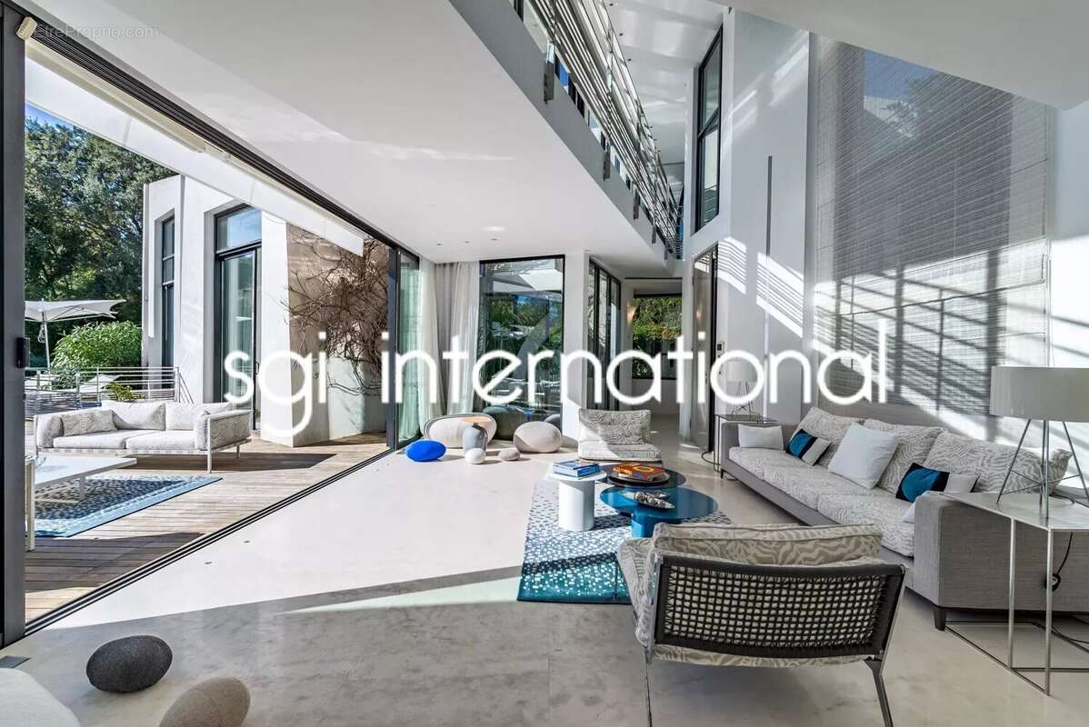 Maison à RAMATUELLE