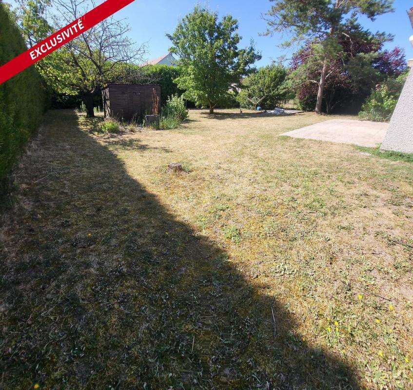 Maison de 119 m2 au sol de 7 pièces, 4 chambres. Terrain 1008 m2 - photo 9