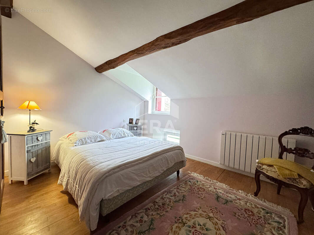 Maison à SAINT-ASTIER