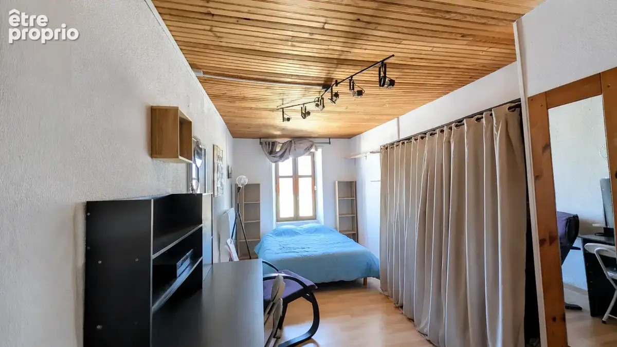Maison de bourg familiale + locatif - photo 10