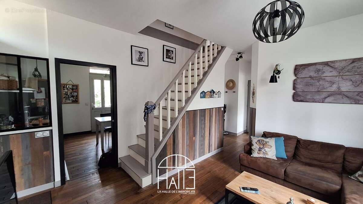 Maison 70 m² à Saint-Junien  - photo 2