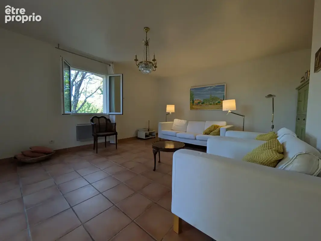 Maison familiale avec piscine, jardin arboré et terrain de pétanque - photo 12