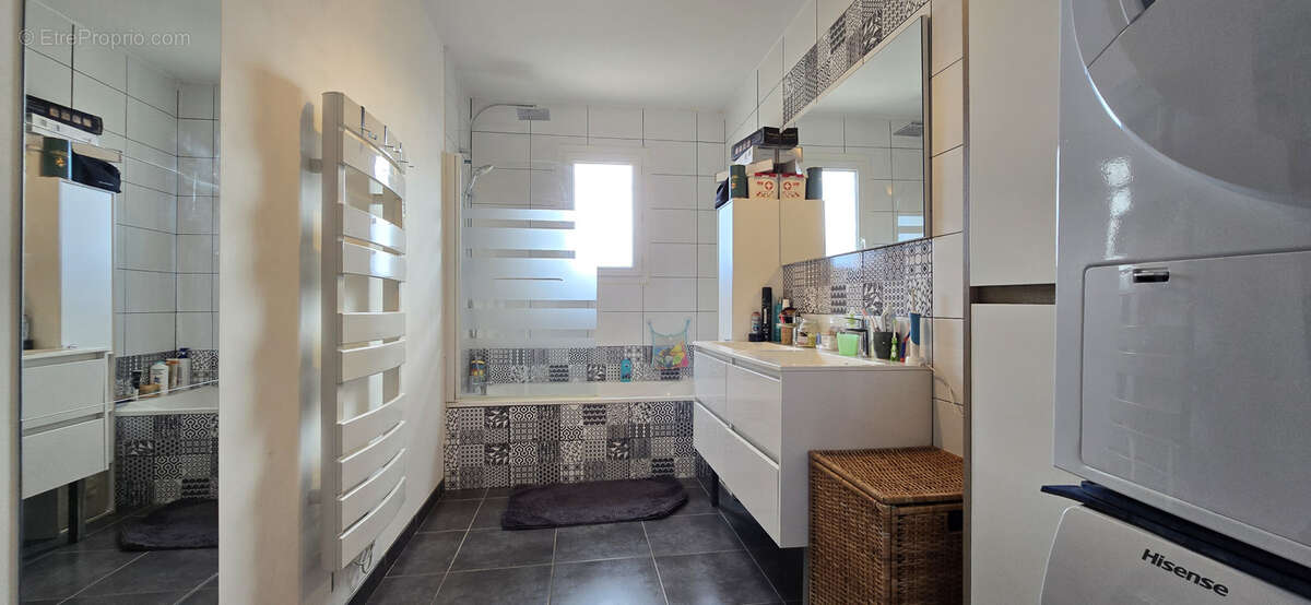 Maison à JONQUIERES