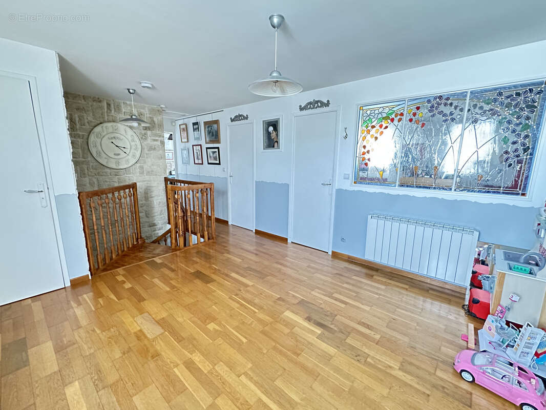Maison à EMERAINVILLE