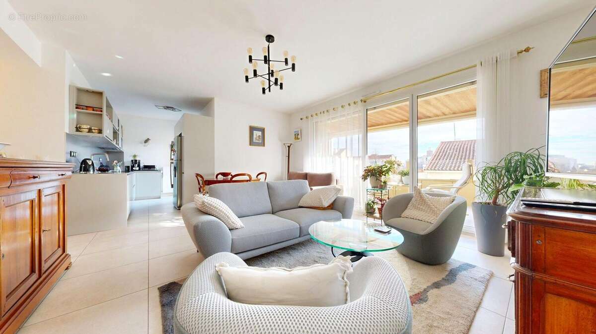 Appartement à LYON-3E