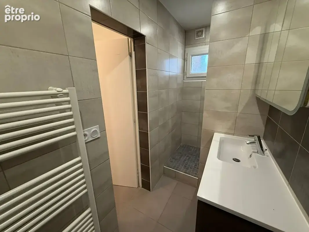 Appartement Romans Sur Isere 3 pièce(s) 52 m2 - photo 17