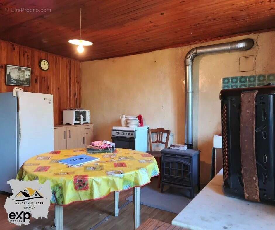 Maison à PRADELLES