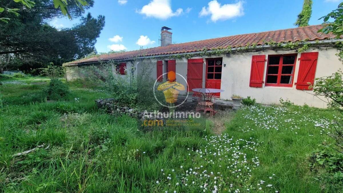 Maison à SAINT-GERVAIS