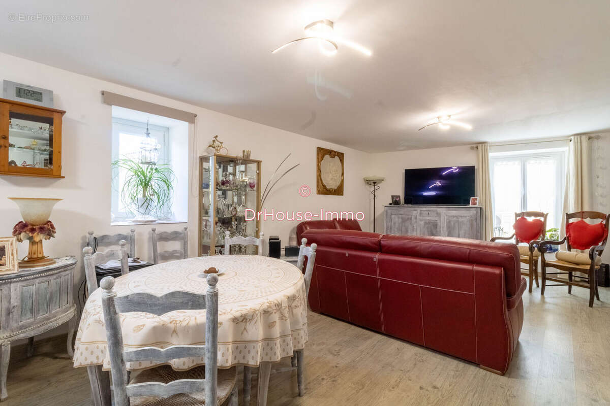 Maison 132 m² à Saint-Denis  - photo 28