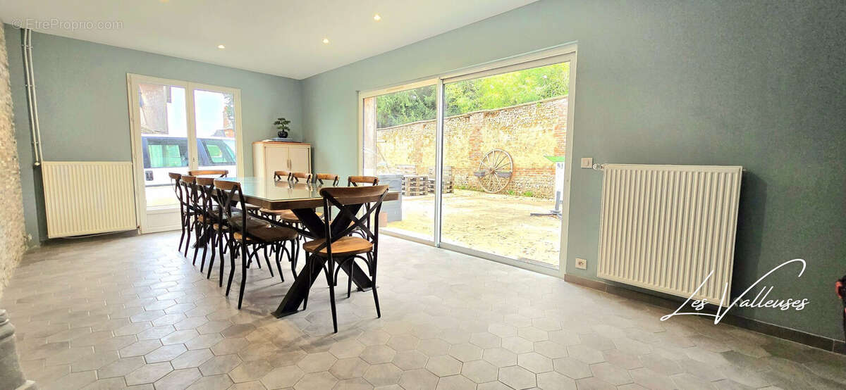 Maison à LES GRANDES-VENTES